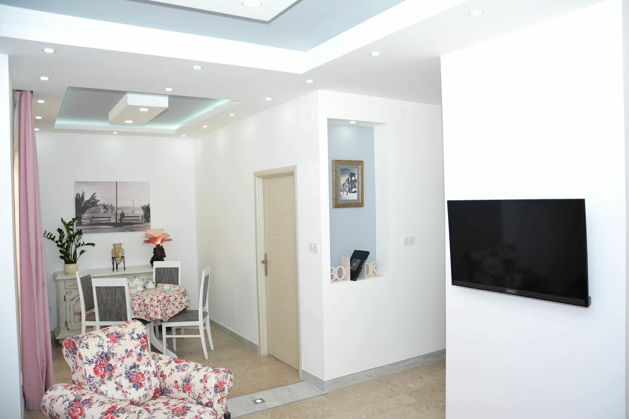 Wukovic Apartments Tivat Eksteriør billede
