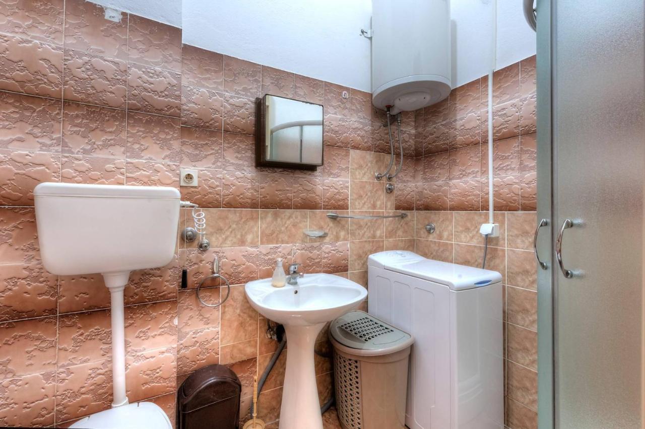 Wukovic Apartments Tivat Eksteriør billede