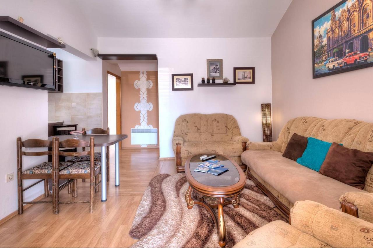 Wukovic Apartments Tivat Eksteriør billede